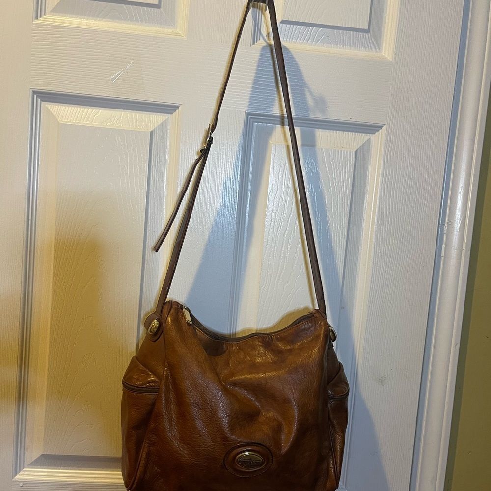 Gianni Conti Brown Leather medium Shoulder Bag with gold tone hardwares - Picture 3 of 16